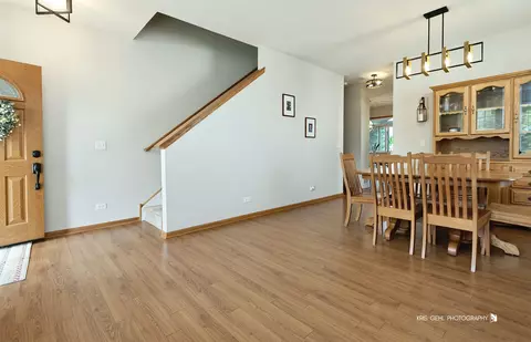 Entry Way - 1014 Devon Dr, Antioch, IL 60002 photo 1 of 2