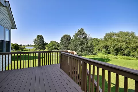 Exterior - 11819 Wolf Creek Ln, Plainfield, IL 60585 photo 8 of 13