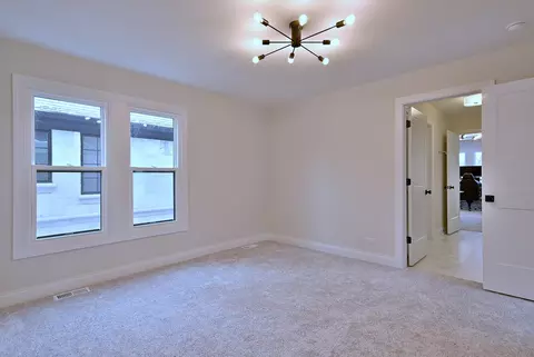254 E South St, Elmhurst, IL 60126 photo 44