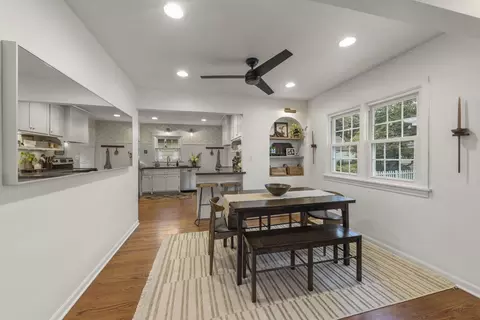 Dining - 1205 Evergreen St, Wheaton, IL 60187 photo 1 of 2