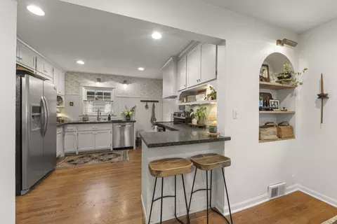 Kitchen - 1205 Evergreen St, Wheaton, IL 60187 photo 1 of 7