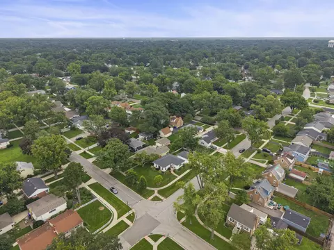 View/Area - 1205 Evergreen St, Wheaton, IL 60187 photo 8 of 8