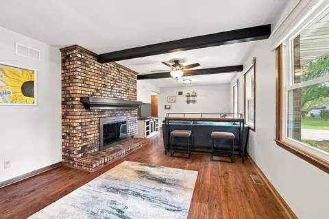 Living - 703 Hill St, Mazon, IL 60444 photo 1 of 4