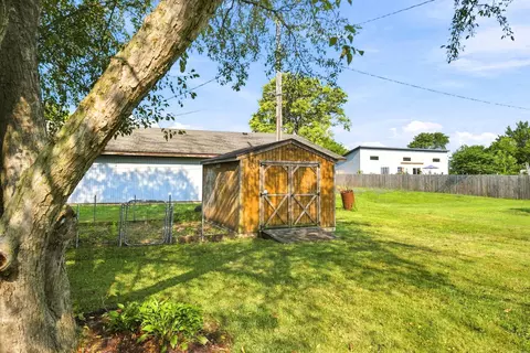 Exterior - 703 Hill St, Mazon, IL 60444 photo 11 of 12