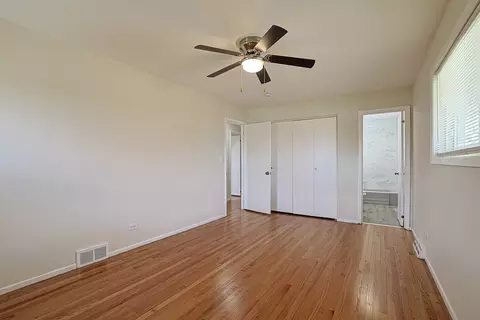 Bedroom - 761 Marshall Dr, Des Plaines, IL 60016 photo 2 of 5