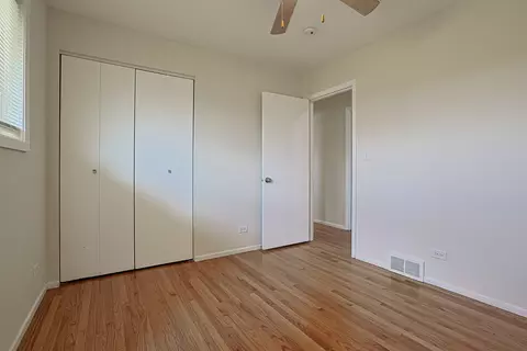 Bedroom - 761 Marshall Dr, Des Plaines, IL 60016 photo 3 of 5