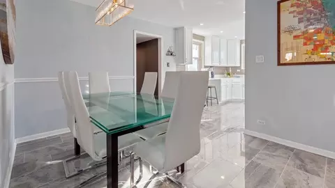 Dining - 4323 Mann St, Oak Forest, IL 60452 photo 1 of 1