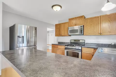 Kitchen - 1612 N Leonard Ave, Mchenry, IL 60050 photo 3 of 5