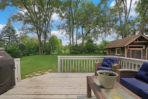 Exterior - 1612 N Leonard Ave, Mchenry, IL 60050 photo 5 of 7