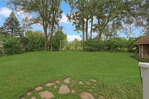 Exterior - 1612 N Leonard Ave, Mchenry, IL 60050 photo 6 of 7