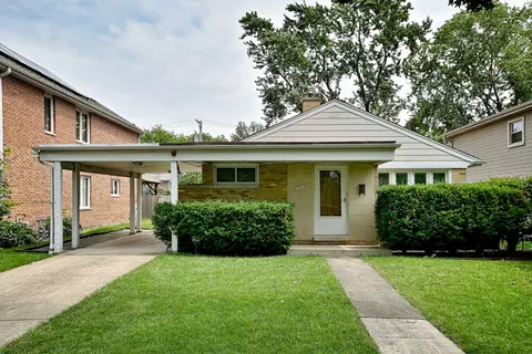 1705 S Ashland Ave, Park Ridge, IL 60068