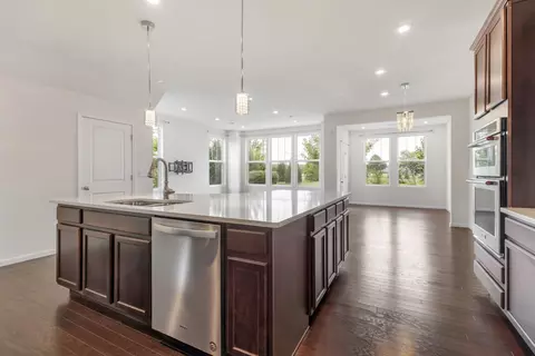 Kitchen - 483 Watercress Dr, Aurora, IL 60504 photo 1 of 5