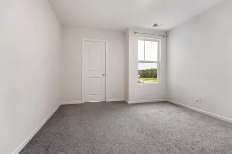 Bedroom - 483 Watercress Dr, Aurora, IL 60504 photo 4 of 4