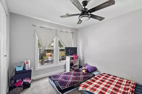 Bedroom - 619 S Myrtle Ave, Kankakee, IL 60901 photo 3 of 3