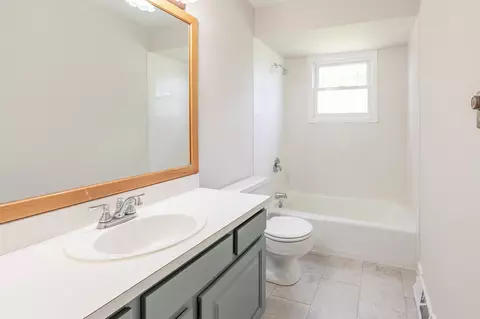 18326 Bock Rd, Lansing, IL 60438 photo 9