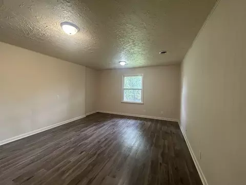 Living - 2104 Devon Ave, Loves Park, IL 61111 photo 2 of 3