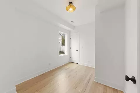Bedroom - 118 N President St, Wheaton, IL 60187 photo 1 of 7