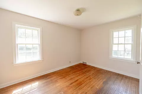 Bedroom - 693 Enterprise St, Elgin, IL 60120 photo 1 of 2