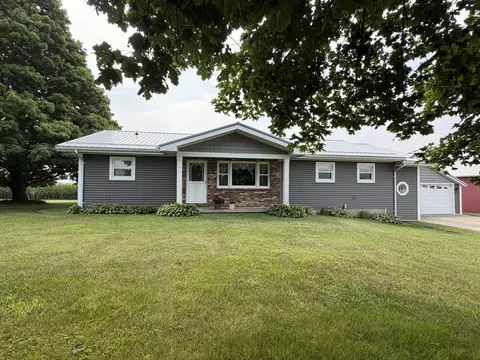 12641 Ellis Rd, Fenton, IL 61251