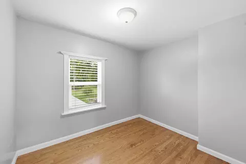 Bedroom - 3632 Blackstone Ave, Markham, IL 60428 photo 5 of 5