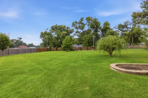 Exterior - 3632 Blackstone Ave, Markham, IL 60428 photo 7 of 7
