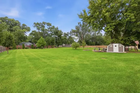 Exterior - 3632 Blackstone Ave, Markham, IL 60428 photo 5 of 7