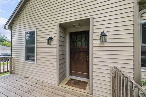 Exterior - 306 Ethel St, Saint Joseph, IL 61873 photo 5 of 11