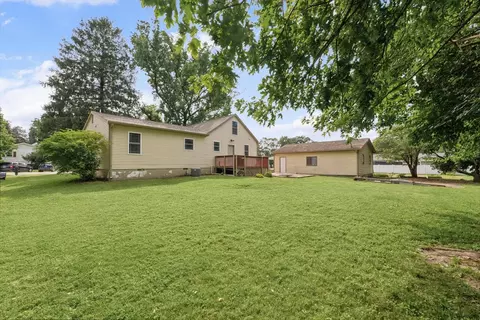 Exterior - 306 Ethel St, Saint Joseph, IL 61873 photo 8 of 11