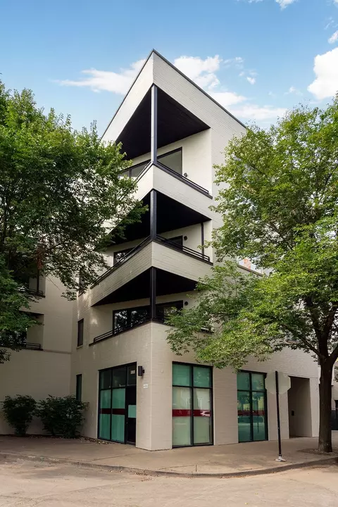 1656 N Bosworth Ave #3S, Chicago, IL 60642