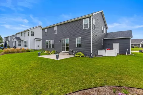 Exterior - 908 Declaration Dr, Savoy, IL 61874 photo 3 of 8