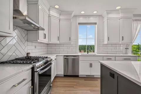 Kitchen - 908 Declaration Dr, Savoy, IL 61874 photo 2 of 6