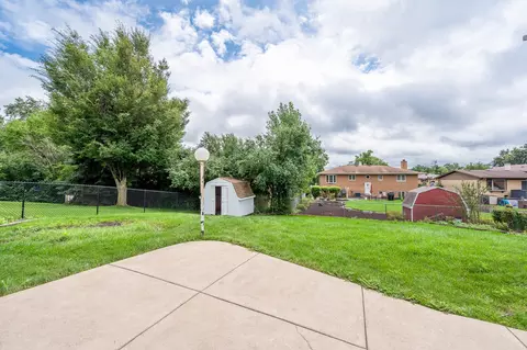Exterior - 6524 Cedar Rd, Oak Forest, IL 60452 photo 2 of 2