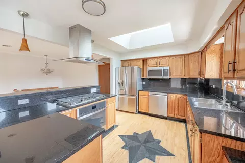 Kitchen - 6524 Cedar Rd, Oak Forest, IL 60452 photo 1 of 2