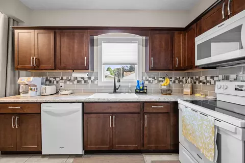 Kitchen - 1834 16th Ave, Moline, IL 61265 photo 1 of 2