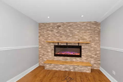 Living - 5441 S Hunt Ave, Summit, IL 60501 photo 3 of 3