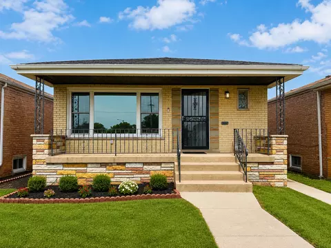3836 W 85th St, Chicago, IL 60652