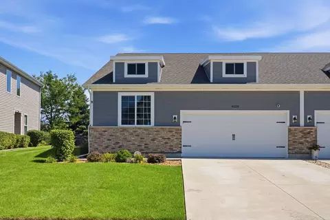 4028 Brady St, Yorkville, IL 60560