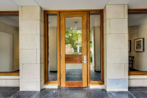 Other - 939 W Madison St #504, Chicago, IL 60607 photo 4 of 7