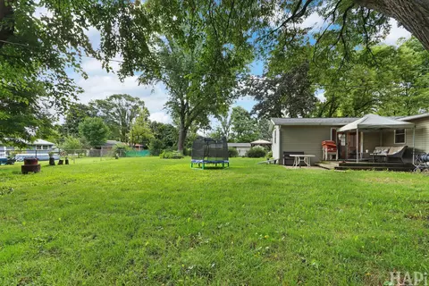 Exterior - 3706 Garfield Rd, Mchenry, IL 60051 photo 3 of 3
