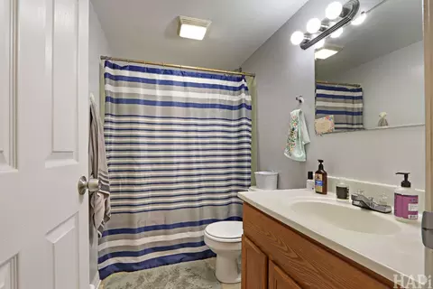 Bath - 3706 Garfield Rd, Mchenry, IL 60051 photo 2 of 2