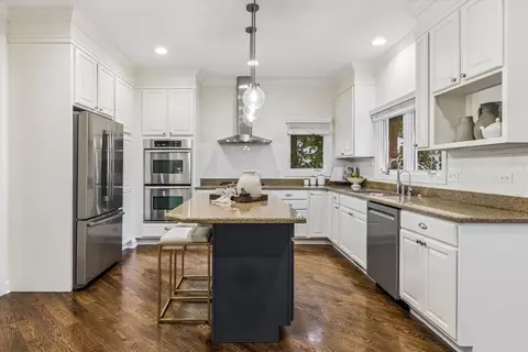 Kitchen - 116 W Jefferson Ave, Wheaton, IL 60187 photo 2 of 4