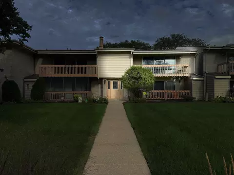 15801 Orlan Brook Dr #54, Orland Park, IL 60462