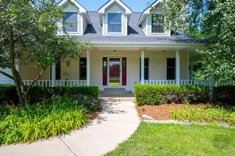 Exterior - 12 N136 Berner Dr, Elgin, IL 60120 photo 2 of 6