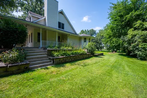 Exterior - 12 N136 Berner Dr, Elgin, IL 60120 photo 4 of 6