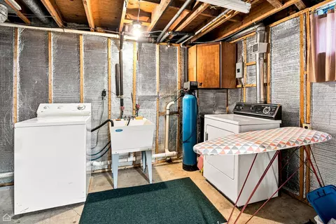 Other - 2402 Manor Ln, Mchenry, IL 60051 photo 4 of 5