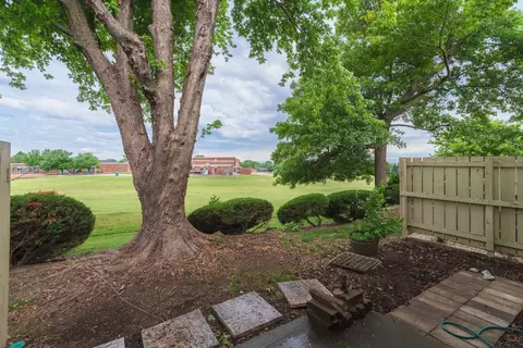 Exterior - 1530 Hunt Dr #B, Normal, IL 61761 photo 1 of 4