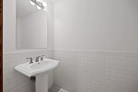 Bath - 24340 S Pine Ridge Dr, Monee, IL 60449 photo 1 of 5