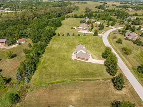 View/Area - 24340 S Pine Ridge Dr, Monee, IL 60449 photo 4 of 5