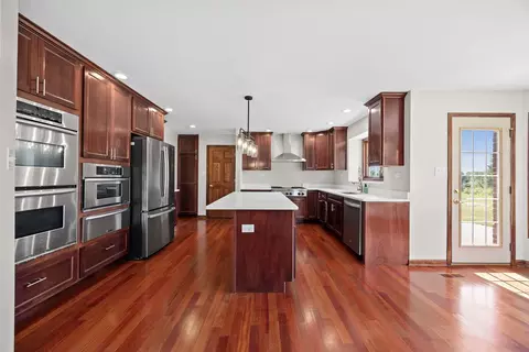 Kitchen - 24340 S Pine Ridge Dr, Monee, IL 60449 photo 5 of 6