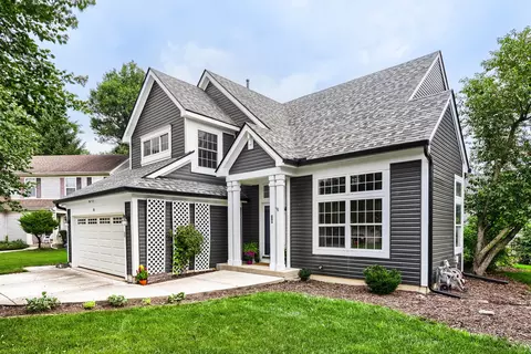 19 Longview Ct, South Elgin, IL 60177